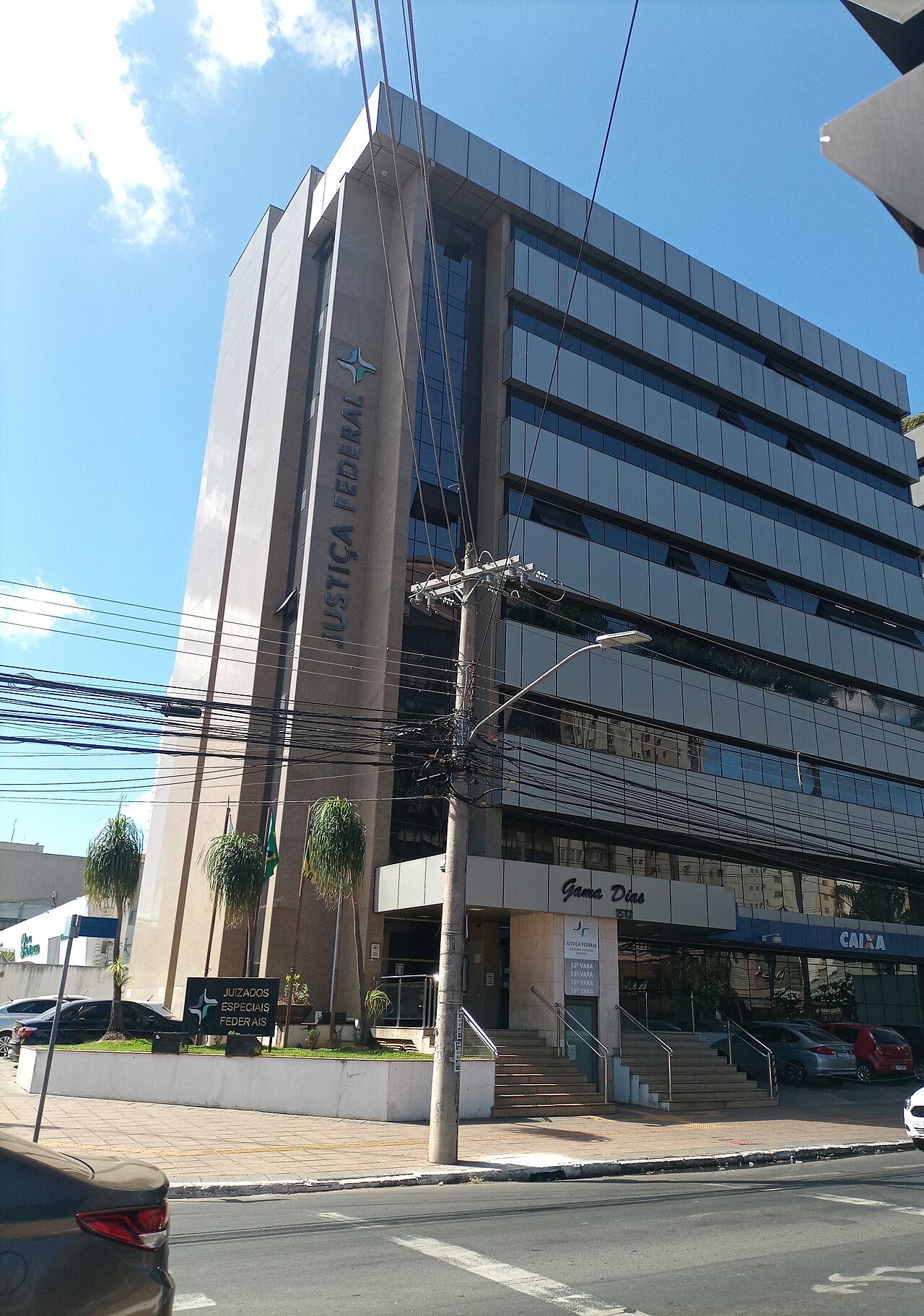 Fachada do Tribunal Regional Federal da 1ª Região em Goiânia