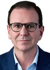 Foto oficial de urna de Eduardo Paes