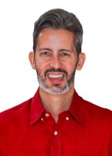 Foto oficial de urna de Leandro Grass