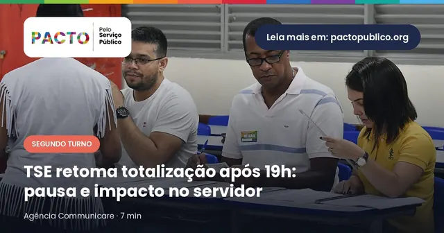 Mesários em seção eleitoral, em fotografia de arquivo